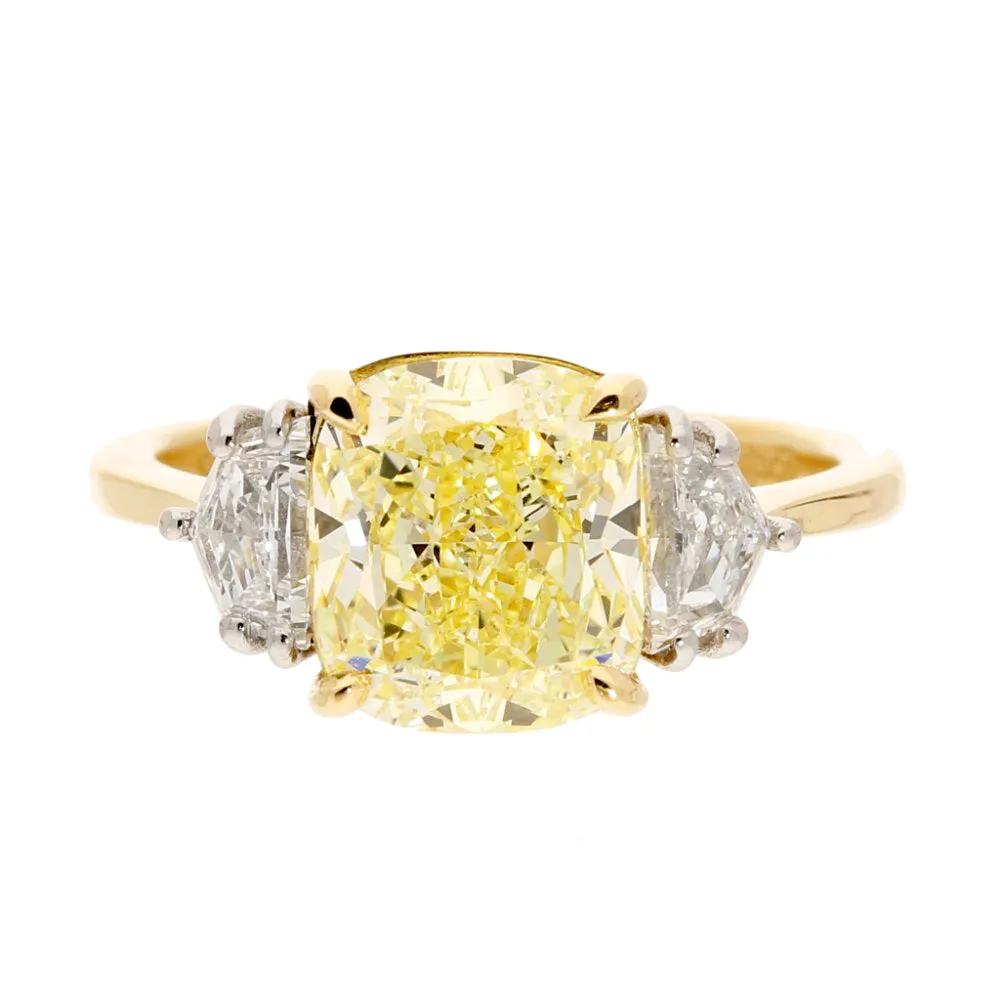 18ct Yellow Gold Laboratory-Grown 2.78ct Yellow Cushion Cut Diamond Trilogy Ring