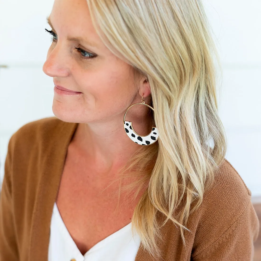 Animal Print Long Necklace and Earrings