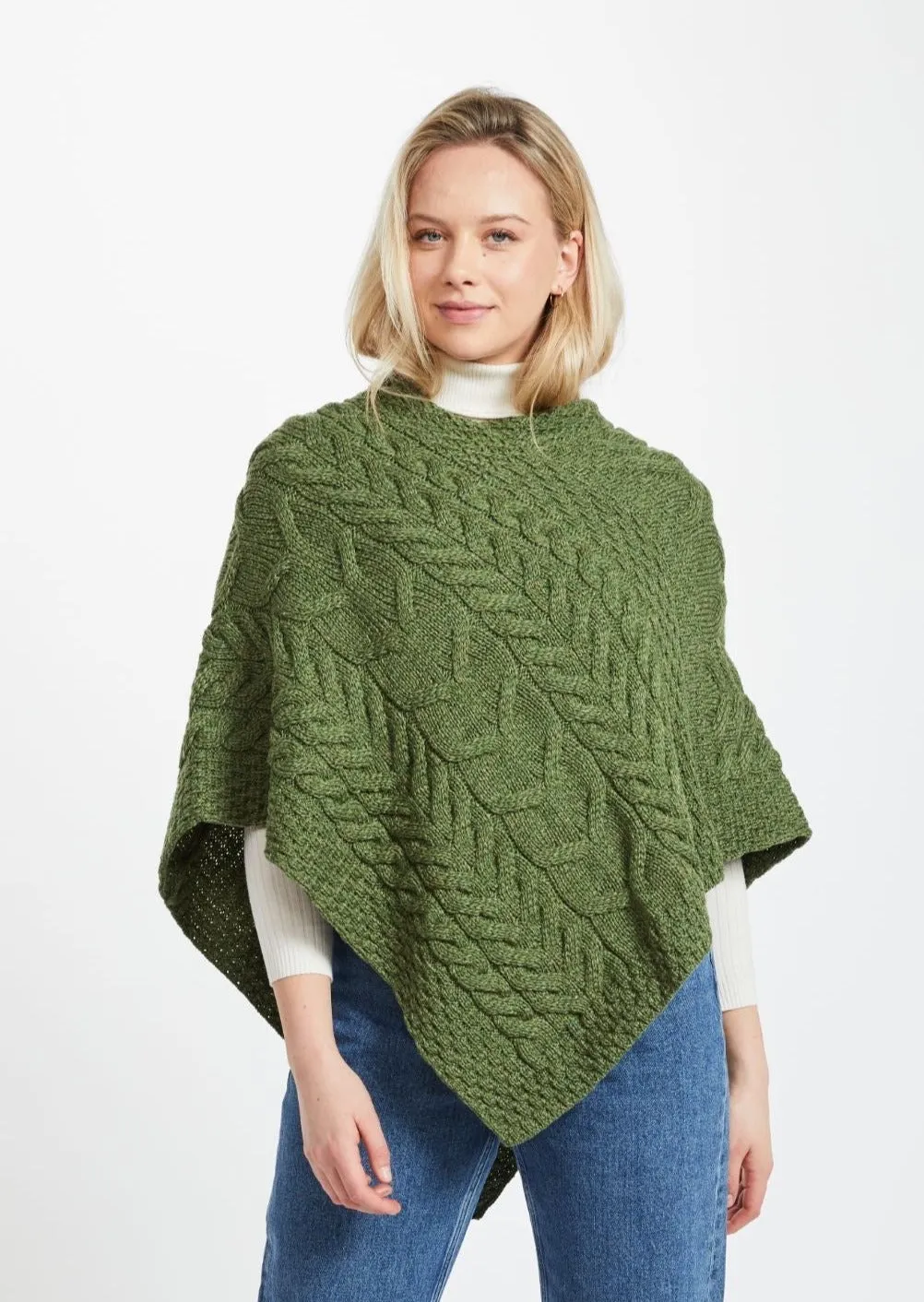 Aran Super Soft Poncho | Green