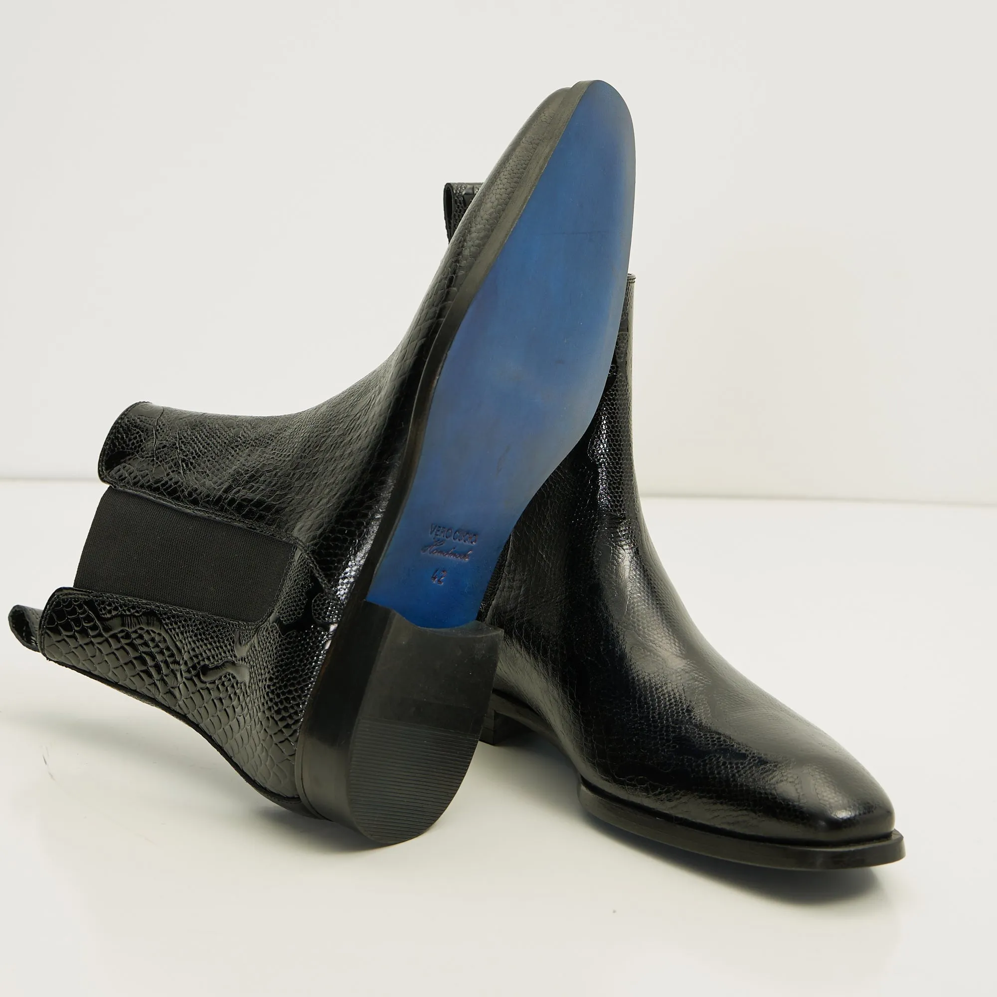 Essential Chelsea Boot - Black Embossed