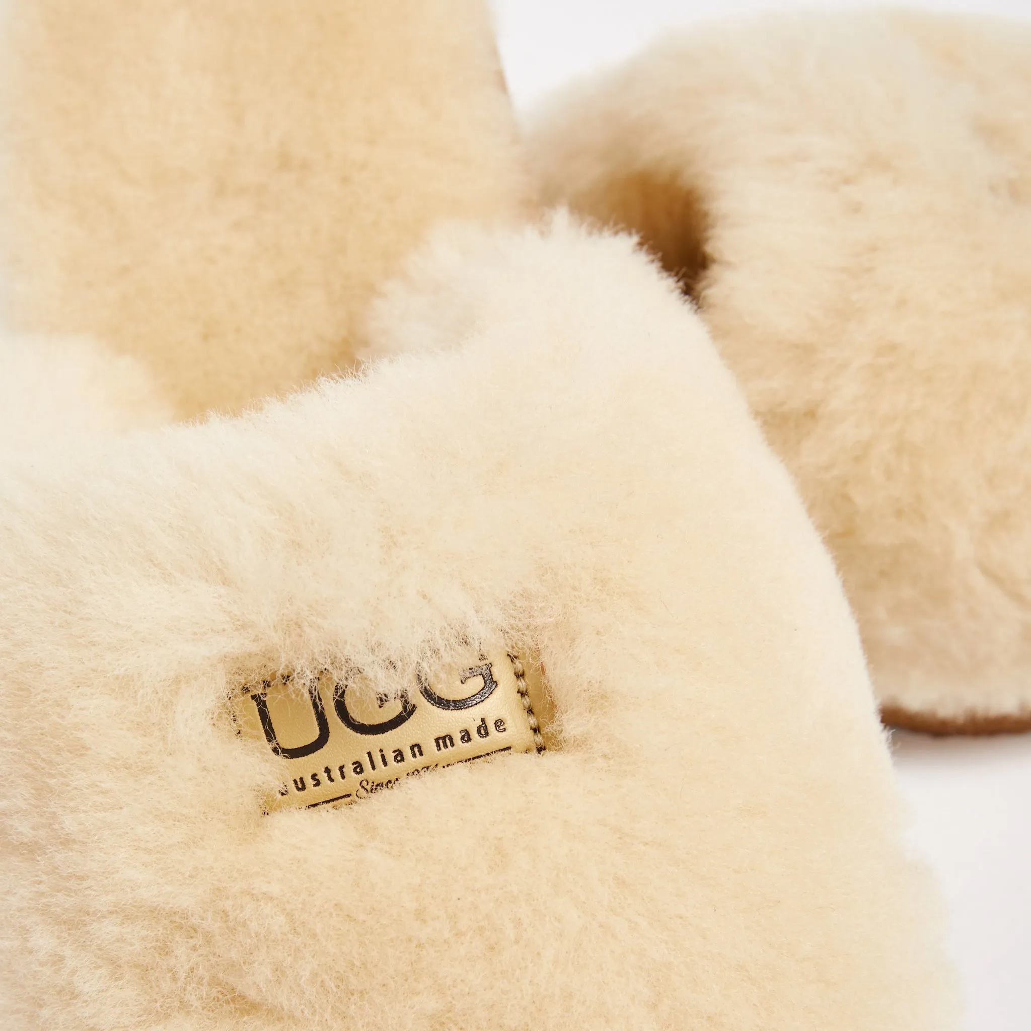 Women's Classic Fluffy Slipper